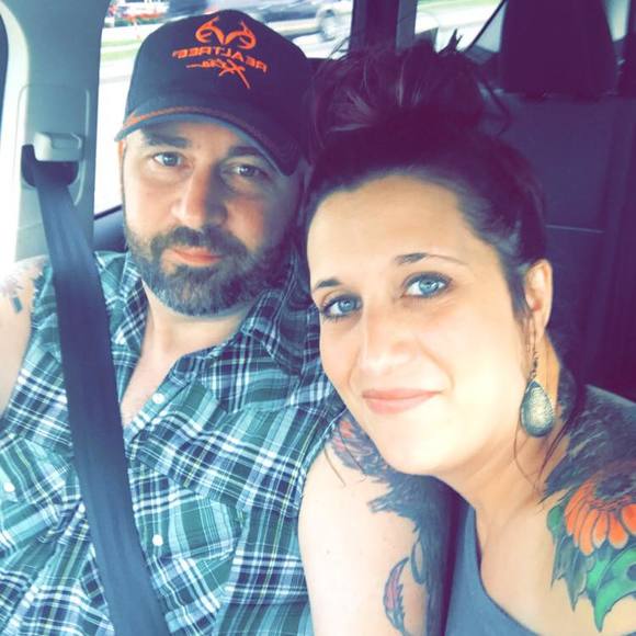 Meet your Posher, Heather - Picture 1 of 1